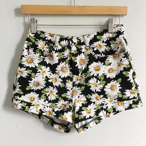 American Apparel Daisy Print High Rise Short 25
